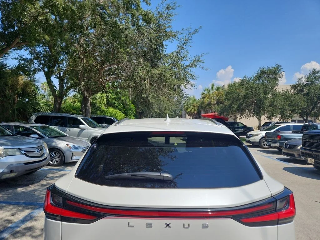 Used 2024 White Lexus 350h Base image 11
