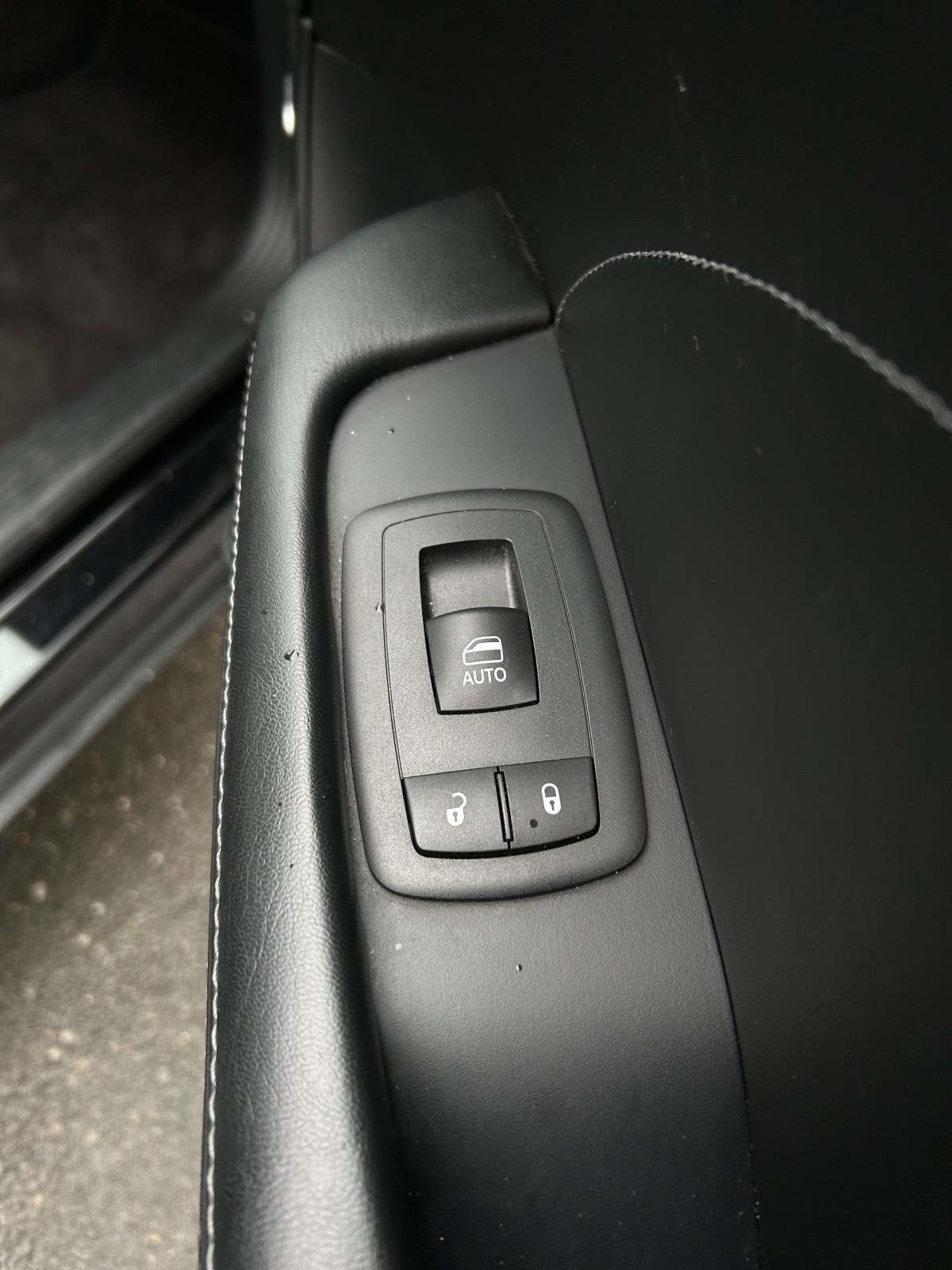 2017 Dodge Challenger R/T Plus - Photo 24