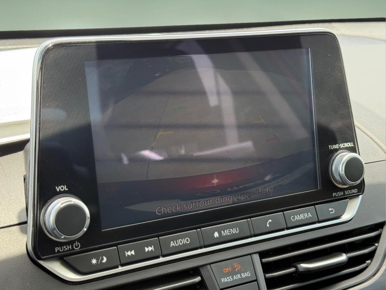 Used 2024 Scarlet Ember Nissan 2.5 SV image 4