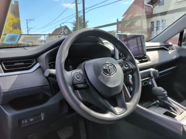 Certified Used 2024  Toyota XLE image 23