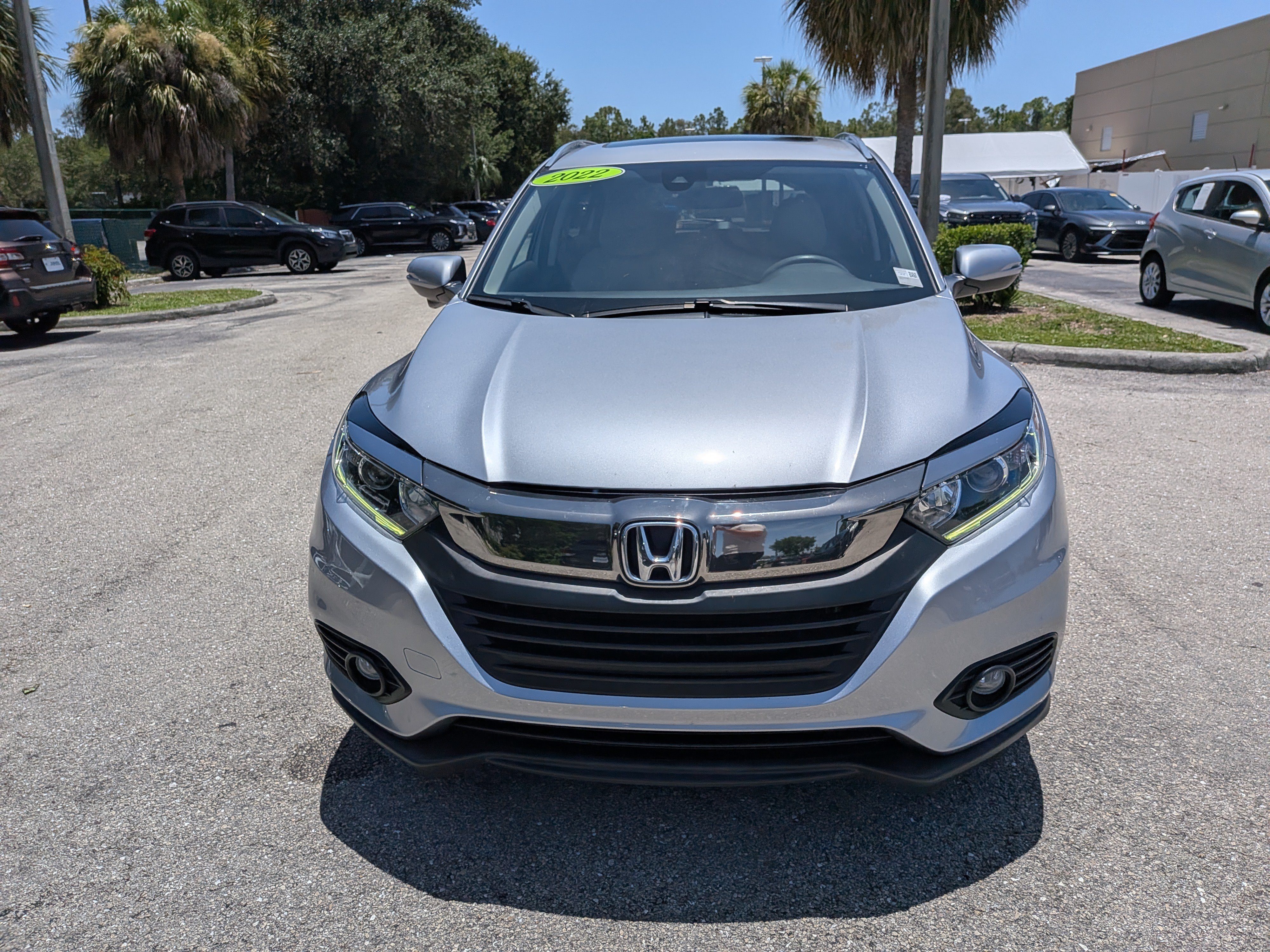 Used 2022 Lunar Silver Metallic Honda EX image 10