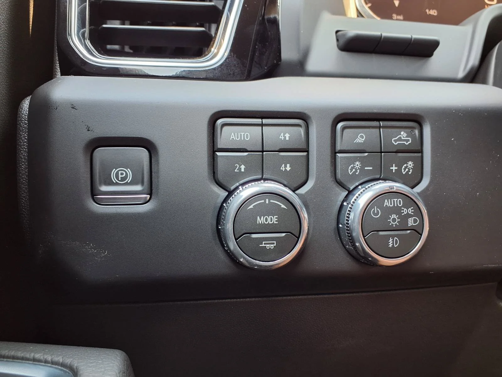 2026 GMC Sierra 1500 Denali - Photo 14
