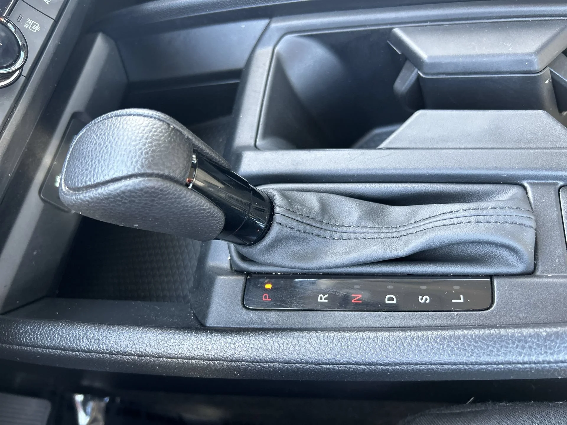 2025 Honda Accord LX - Photo 21