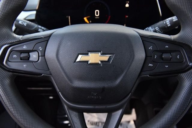 Used 2025 Gray Chevrolet LS image 18
