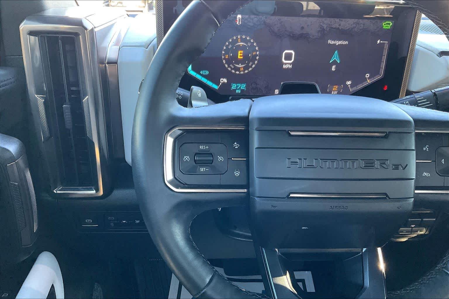 Used 2025 Void Black GMC 2X image 23