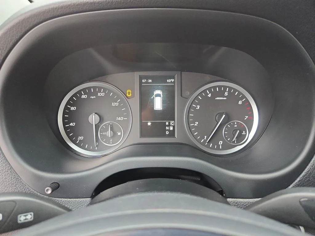 Used 2023 Black Mercedes-Benz Passenger image 19
