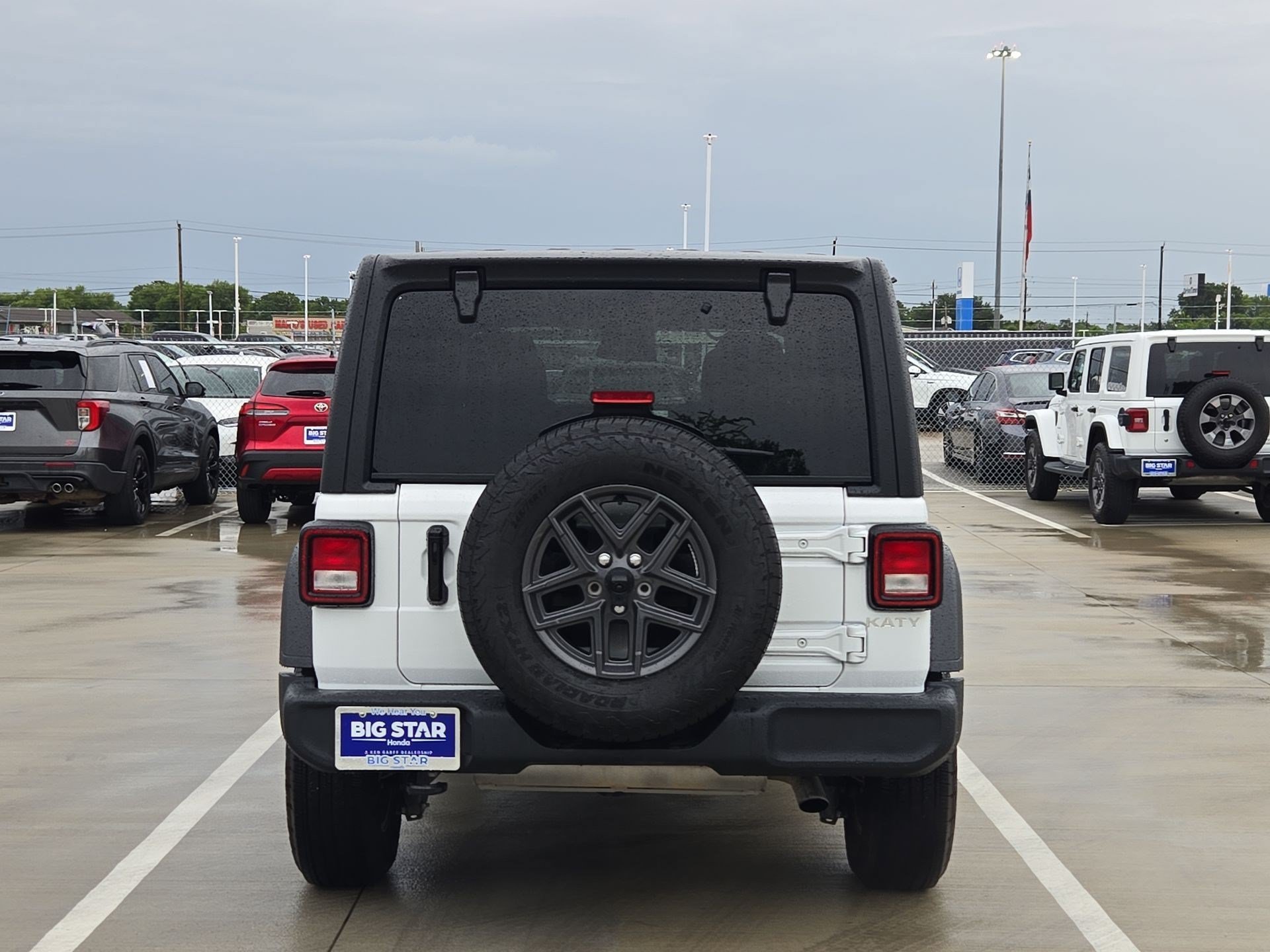Used 2025 Bright White Clearcoat Jeep Sport S image 4