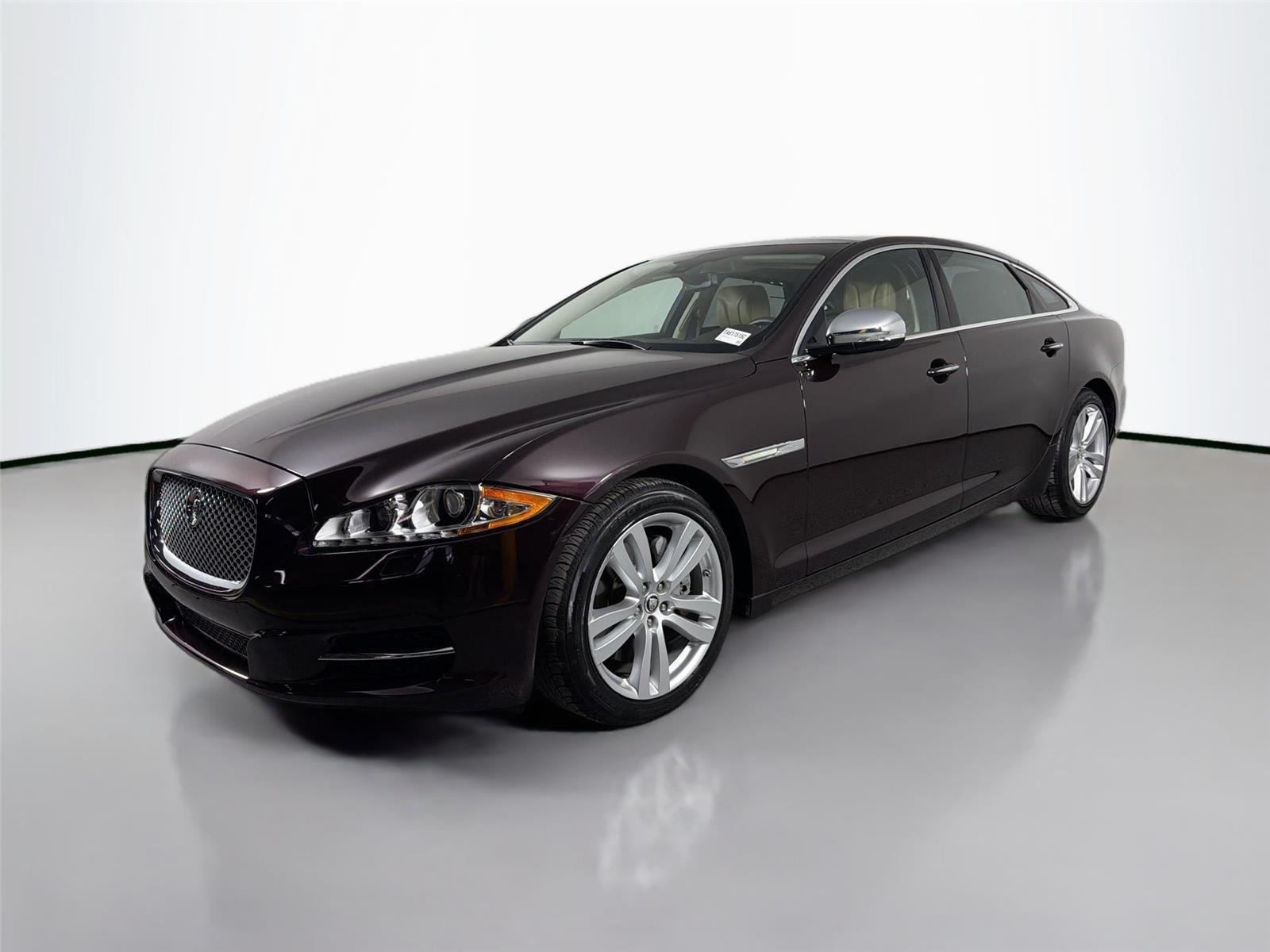 2013 Jaguar XJ XJL Portfolio's photo