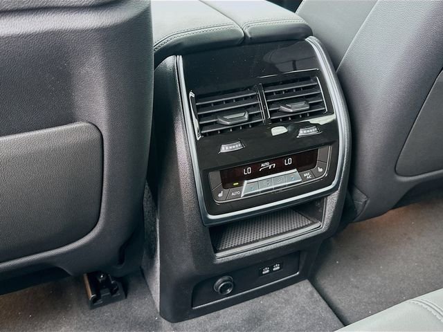 Used 2026 Gray BMW sDrive40i image 19