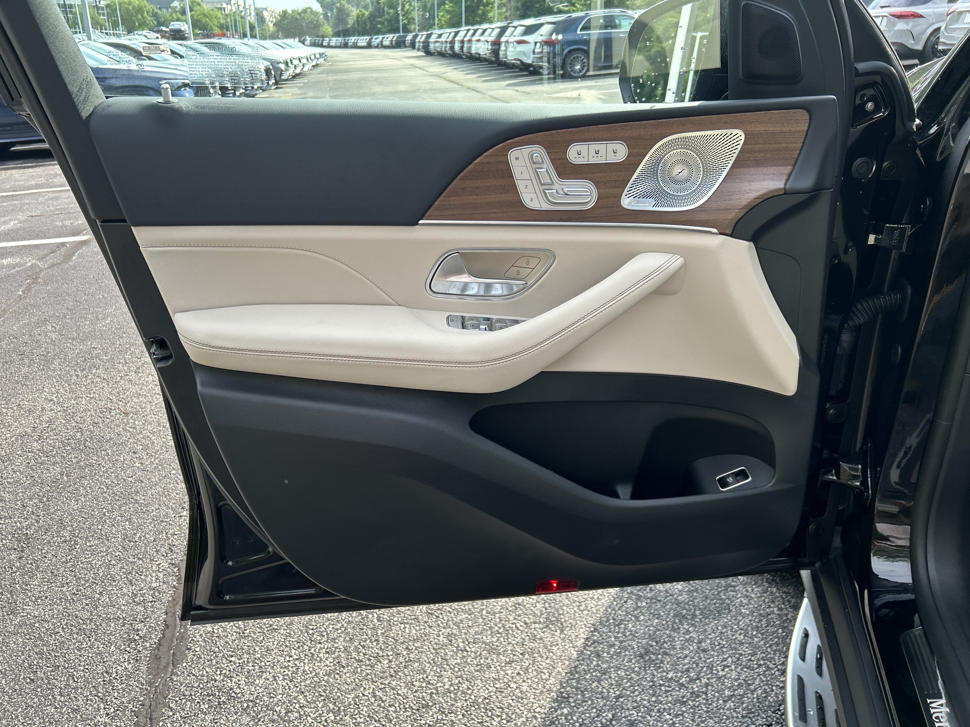 New 2026 Black Mercedes-Benz GLE 350 SUV image 15
