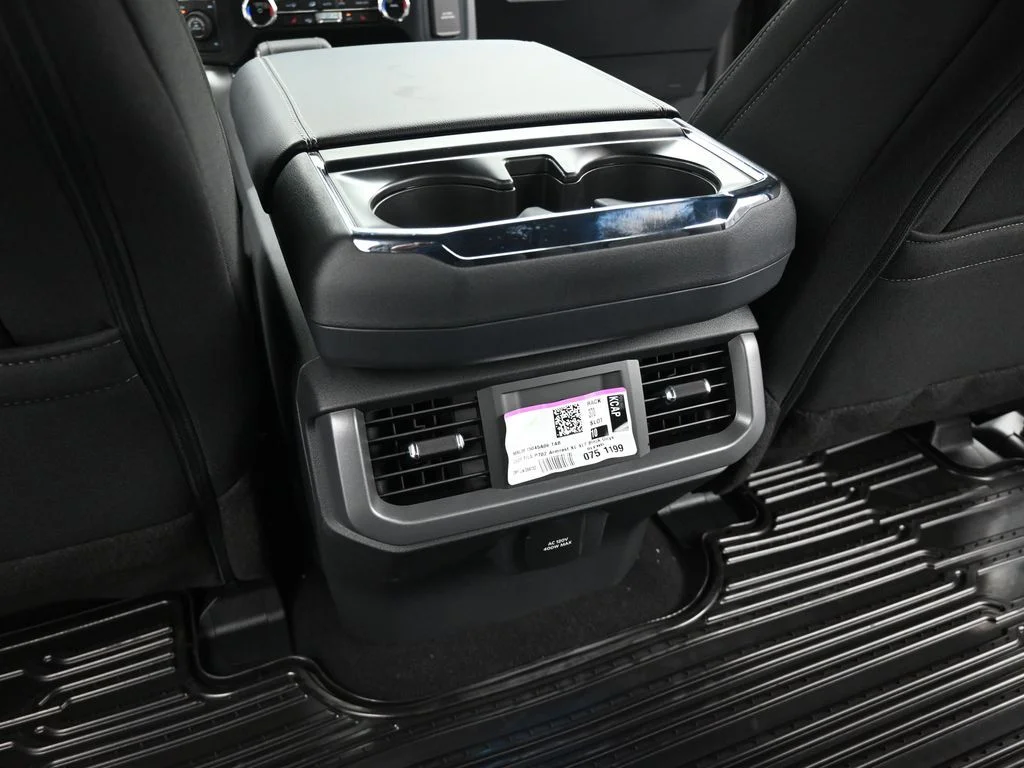 New 2026 Carbonized Gray Metallic Ford XLT image 20