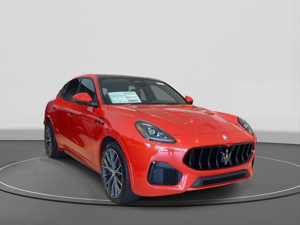 2026 Maserati Grecale Modena V6