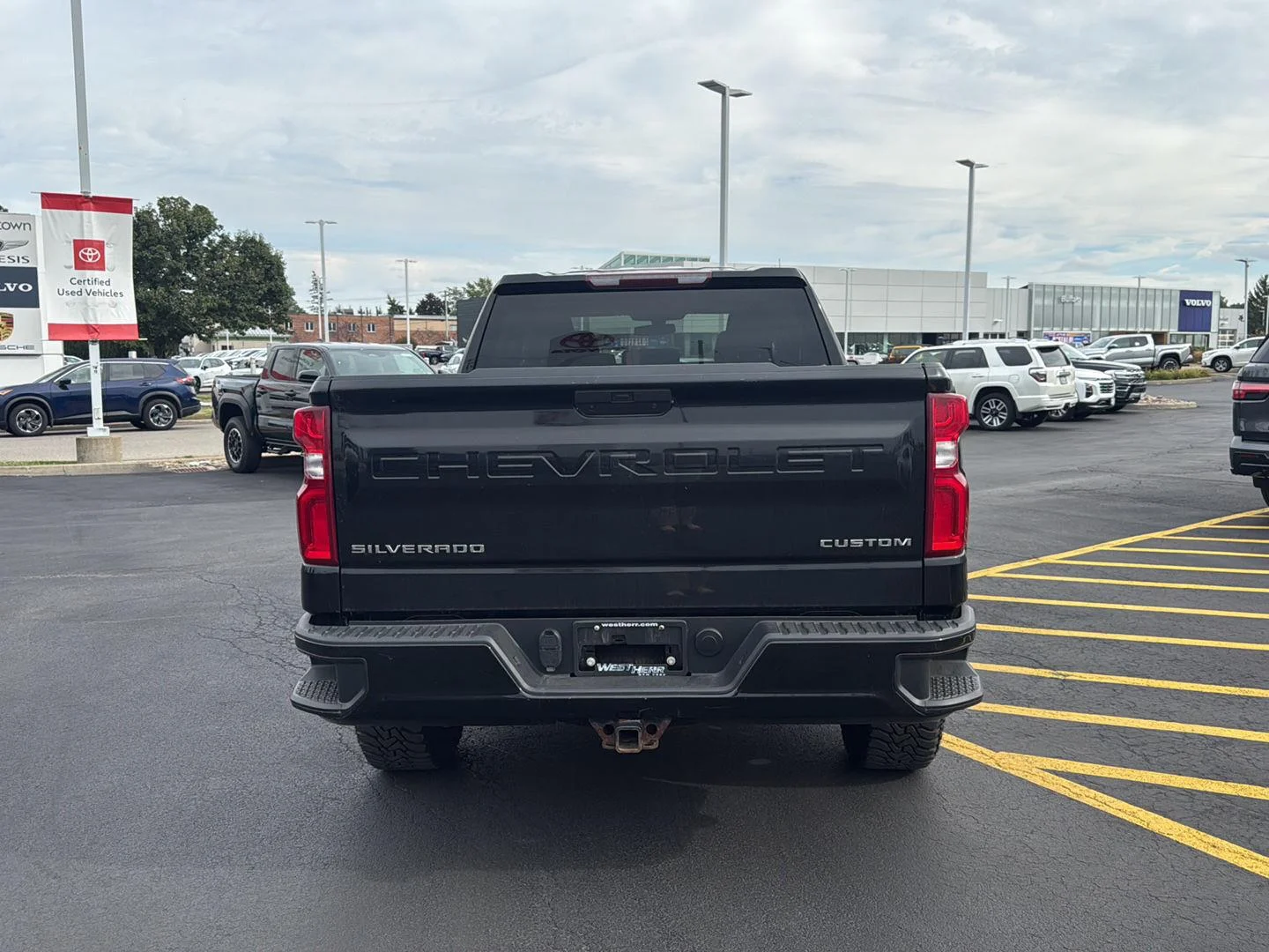 Used 2020 Black Chevrolet Custom image 4
