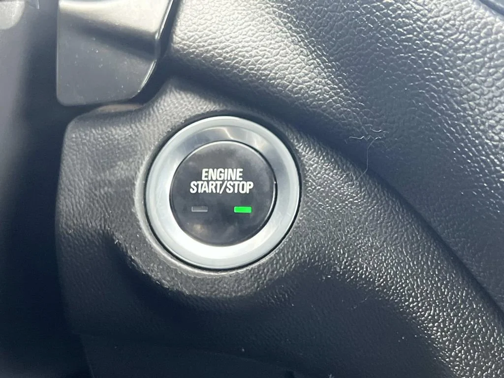 2022 Chevrolet Equinox LT - Photo 20