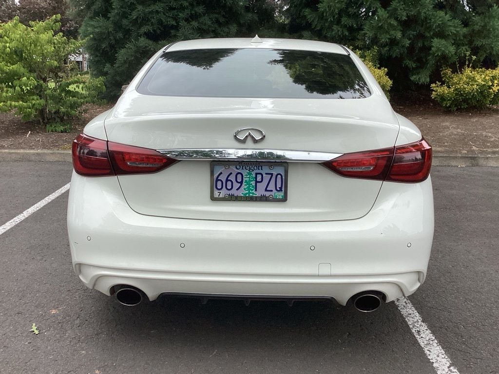 Used 2021 White INFINITI 3.0t LUXE image 18