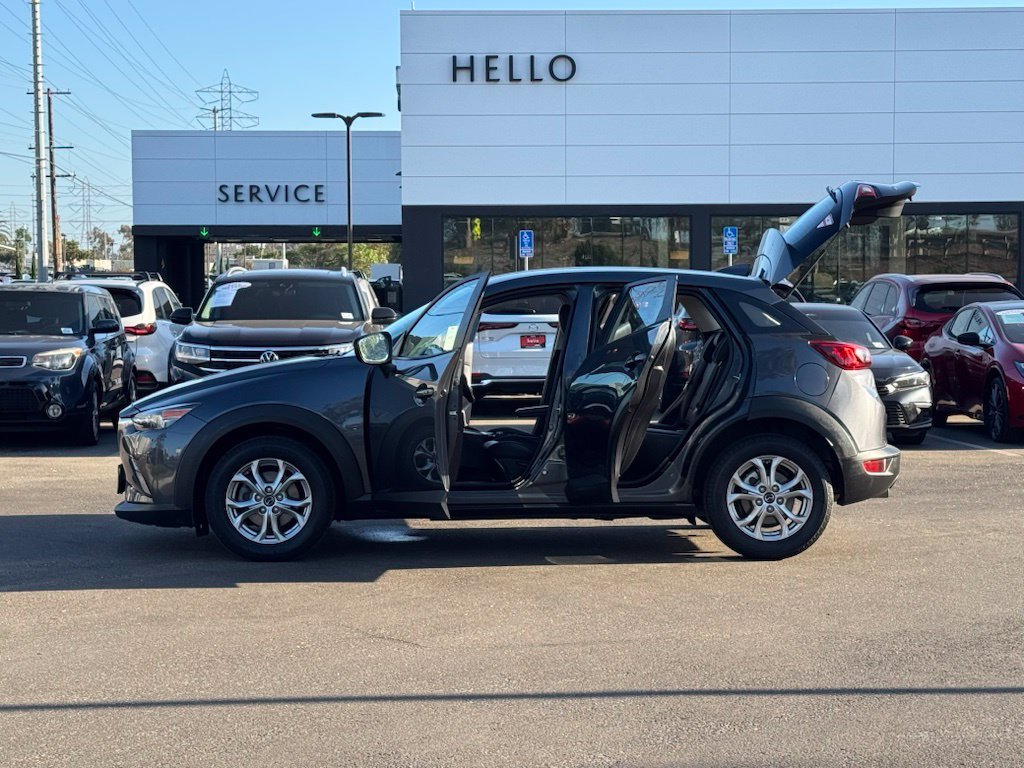 Used 2016 Gray Mazda Touring image 27