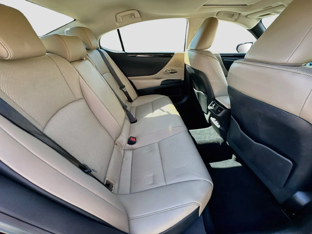 Used 2020 Red Lexus 350 image 34