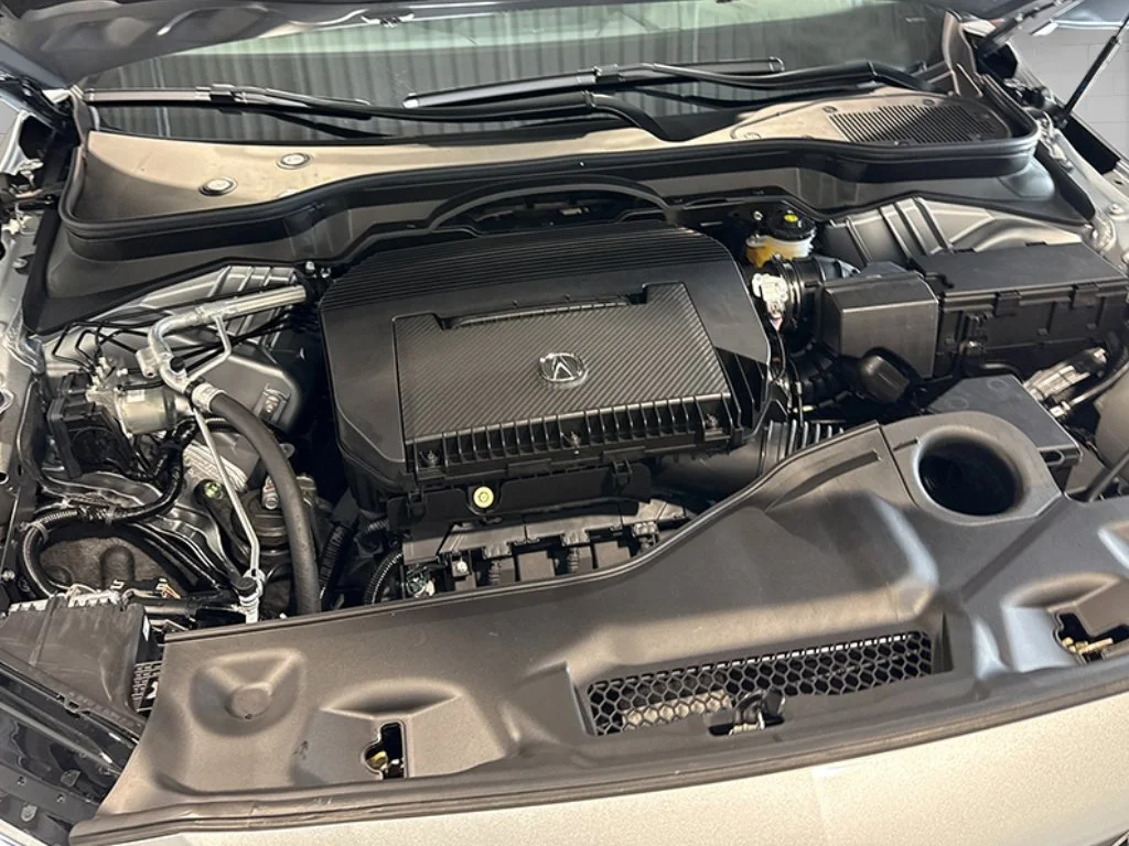 New 2026 Solar Silver Metallic Acura w/Technology Package image 12
