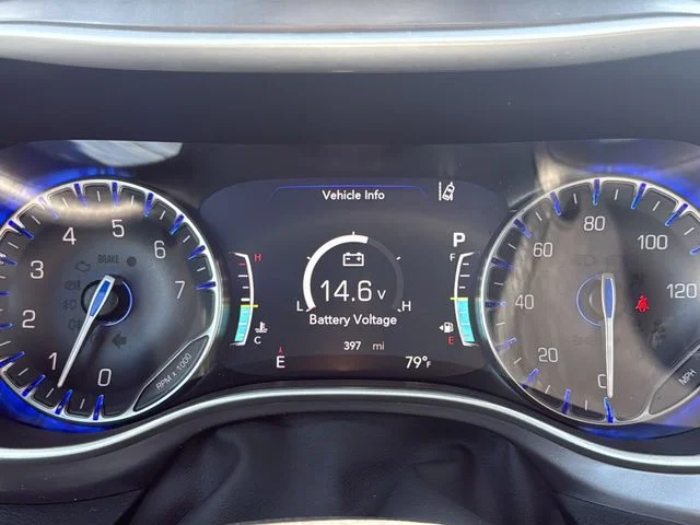 2025 Chrysler Pacifica Select - Photo 27