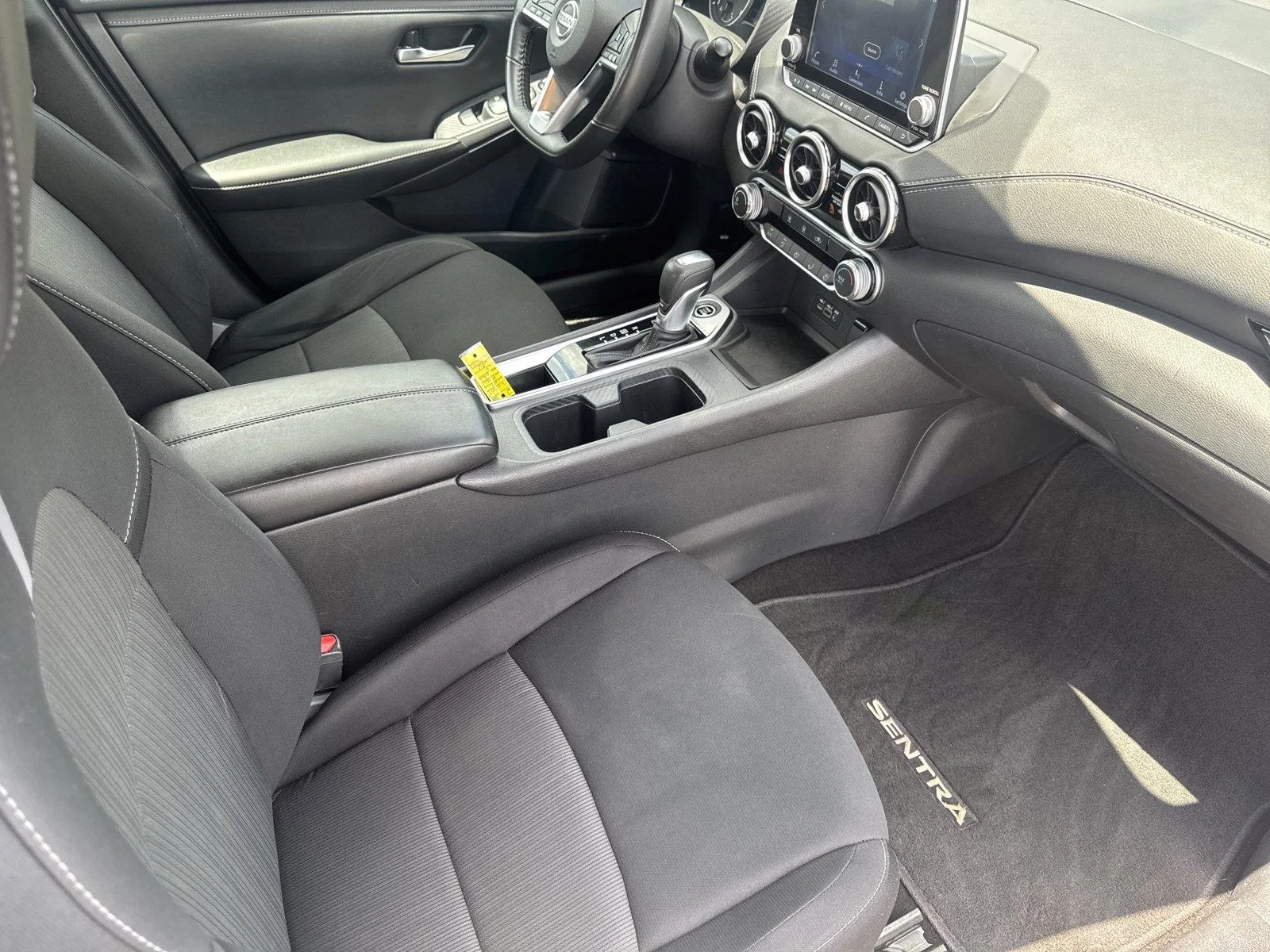 Used 2022 Rosewood Metallic Nissan SV image 33