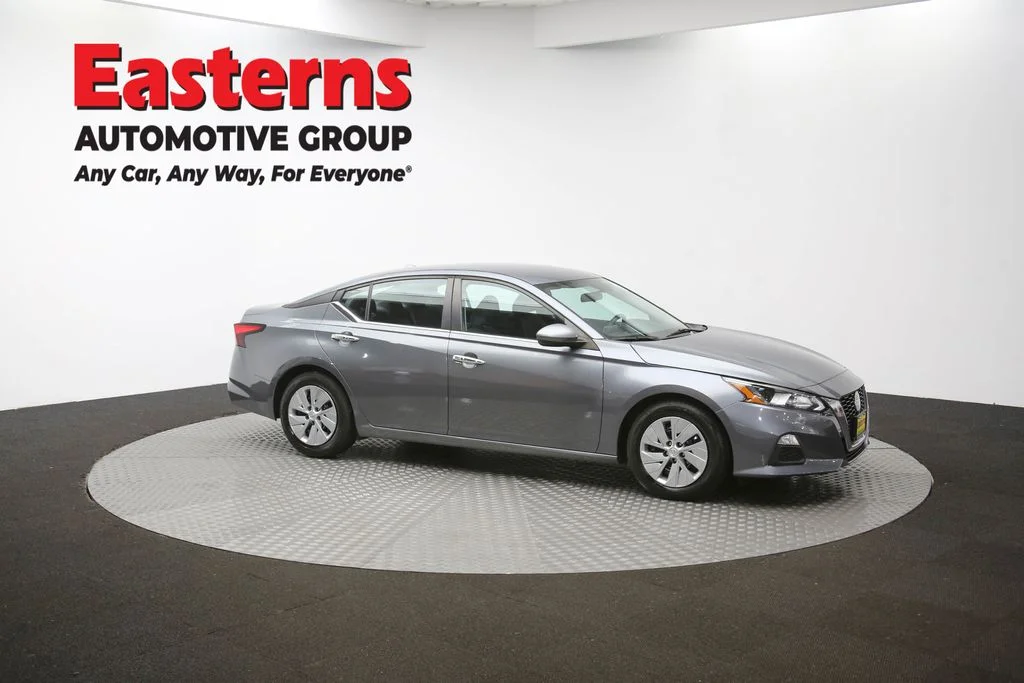 Used 2020 Gray Nissan 2.5 S image 46
