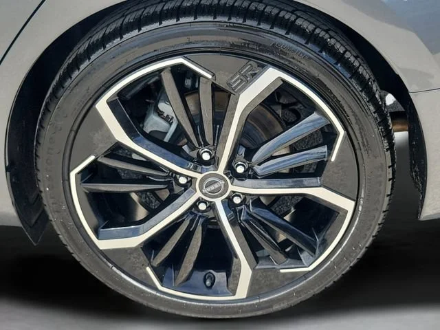Used 2024 Gray Nissan 2.5 SR image 34