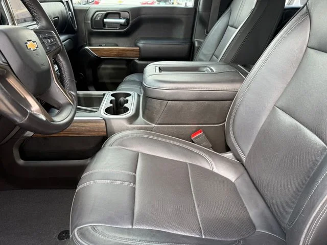 Used 2022 Beige Chevrolet High Country image 12