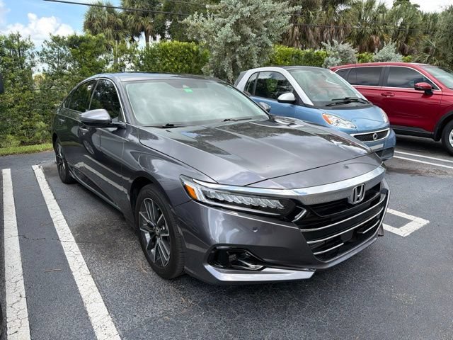 Certified Used 2022 Gray Honda EX-L image 2