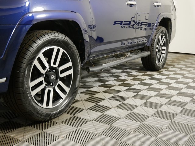 Used 2018 Nautical Blue Metallic Toyota Limited image 2