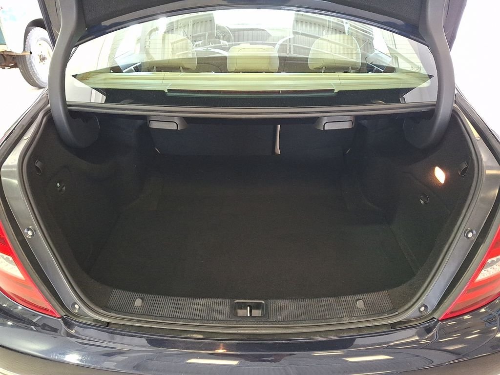 Used 2013 Blue Mercedes-Benz C 300 image 27