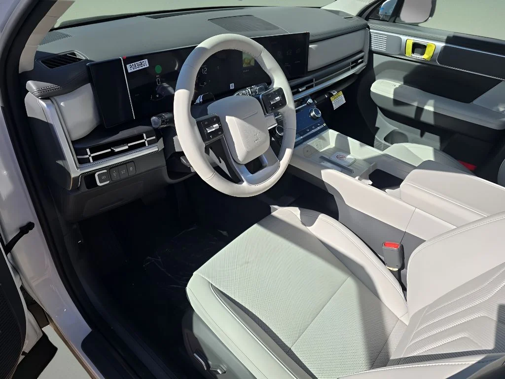 Used 2026 Serenity White Hyundai SEL image 24