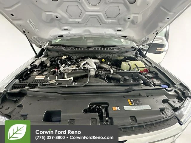 New 2026 Star White Metallic Tri-Coat Ford Lariat image 32