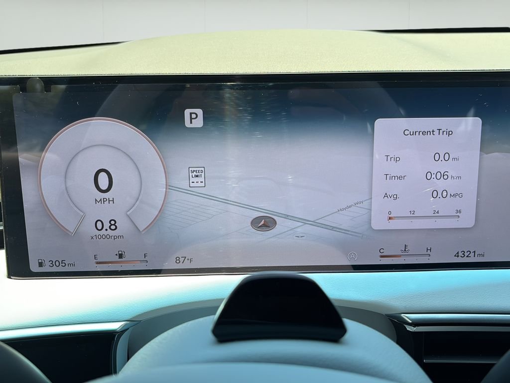 2026 GENESIS GV70 Advanced - Photo 24