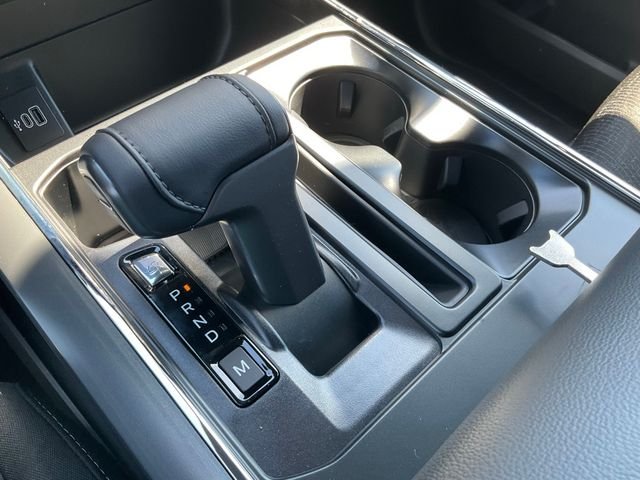 New 2026 Carbonized Gray Metallic Ford XLT image 14