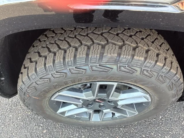 New 2027 Volcanic Red Tintcoat GMC AT4 image 31