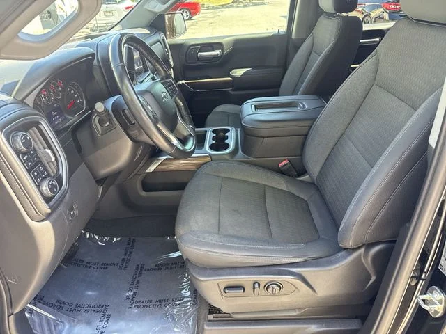 Used 2019 Black Chevrolet RST image 15