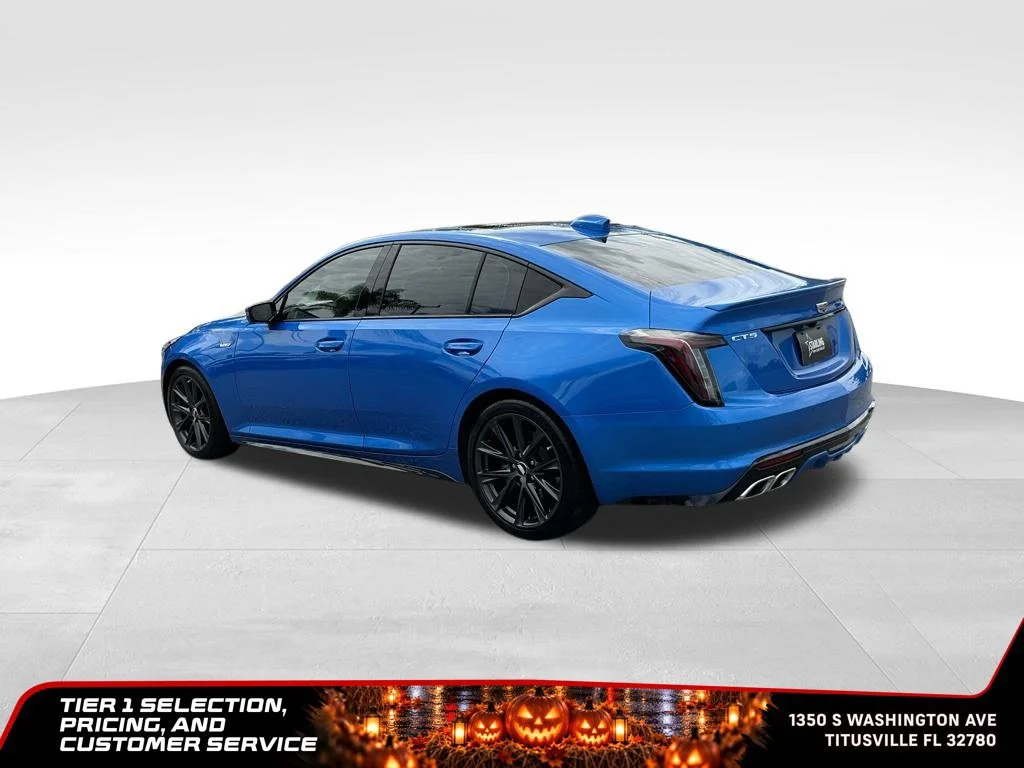 Used 2025 Coastal Blue Metallic Cadillac V-Series image 5