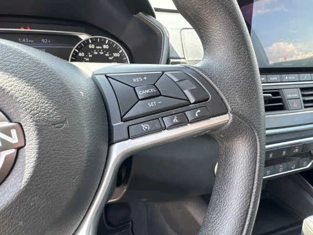 Used 2025 Gray Nissan 2.5 SV image 47