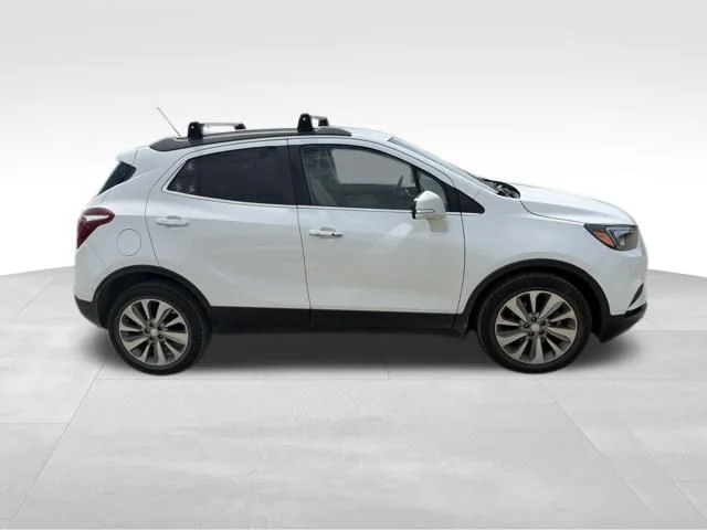 Used 2019 White Buick Preferred image 2