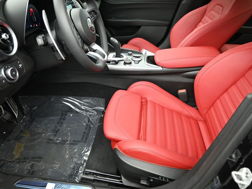 2026 ALFA ROMEO GIULIA (952) - Image 9