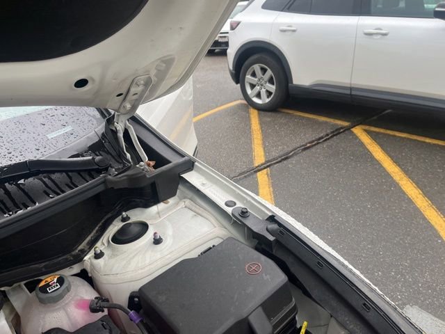 Certified Used 2023 Snow White Pearl Kia EX image 22