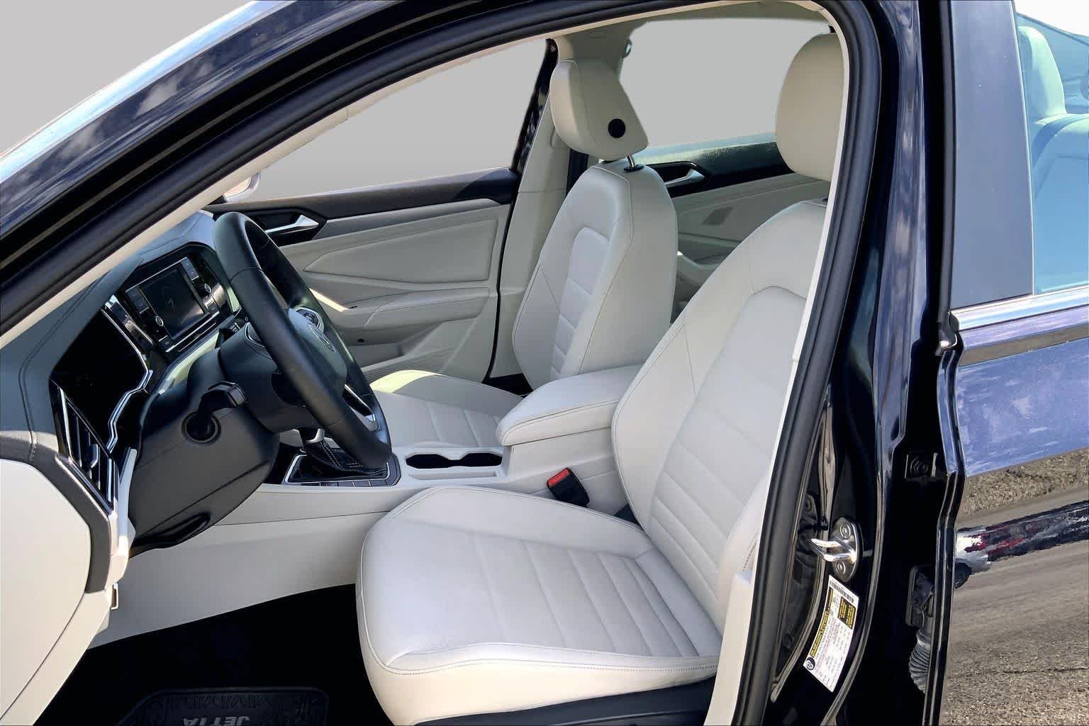 Certified Used 2024 Deep Black Pearl Volkswagen SE image 8