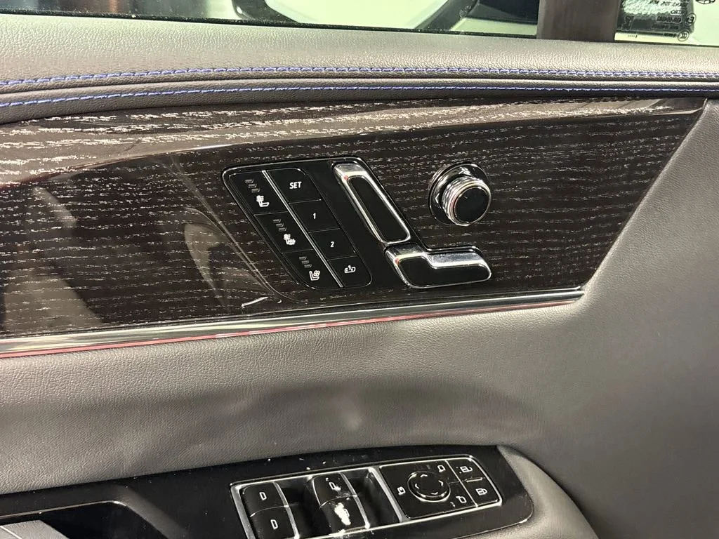 2025 Cadillac Escalade IQ Luxury 1 - Photo 22