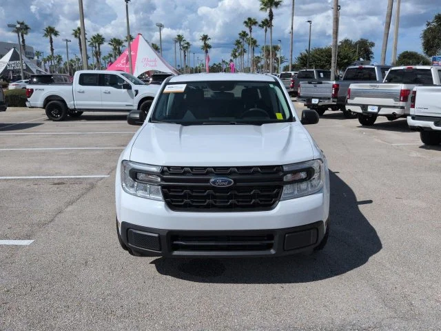 Used 2022 White Ford XL image 9
