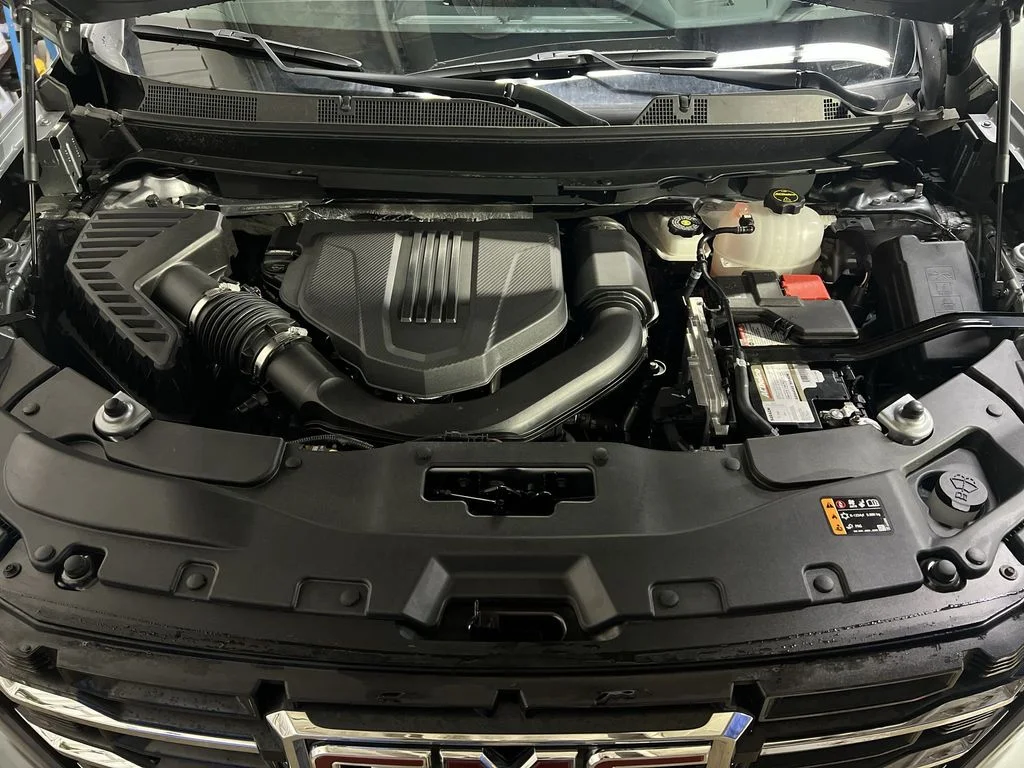 Certified Used 2025 Silver GMC Elevation image 17