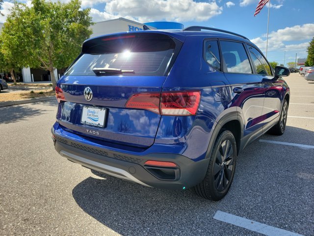 Used 2023 Dusk Blue Metallic Volkswagen 1.5T S image 6