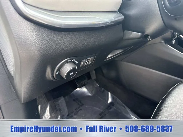 Used 2024 White Jeep Limited image 21