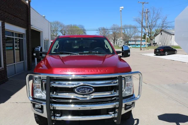 Used 2021 Red Metallic Ford XLT image 3
