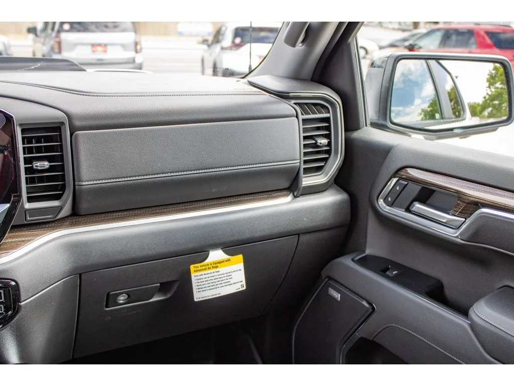 New 2026 Summit White Chevrolet LT Trail Boss image 58