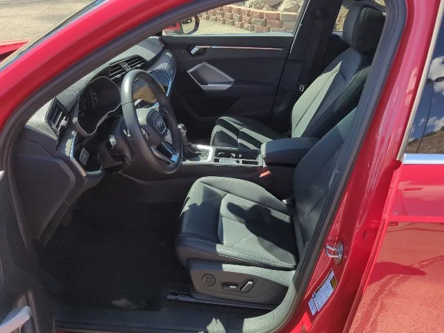 Used 2025  Audi Premium image 16